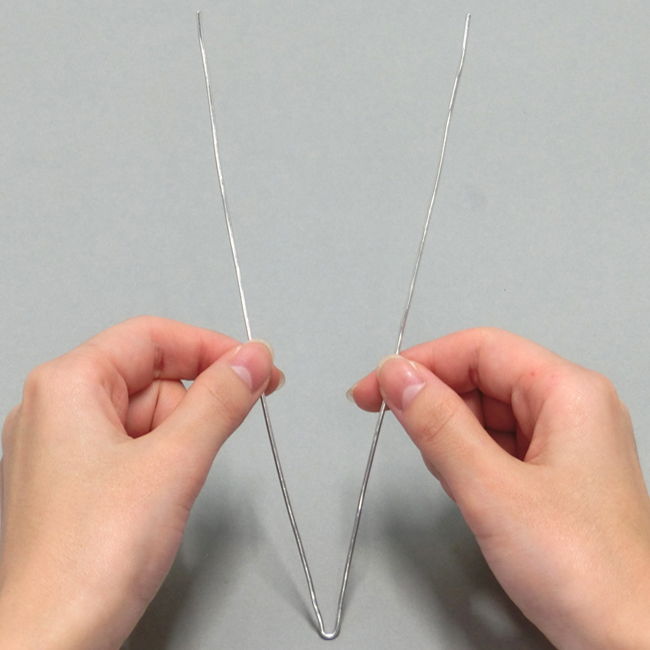 鳥のヤジロベイ 鳥の弥次郎兵衛(やじろべえ) 鳥の弥次郎兵衛