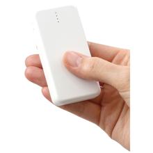 モバイルバッテリー　3000mAh