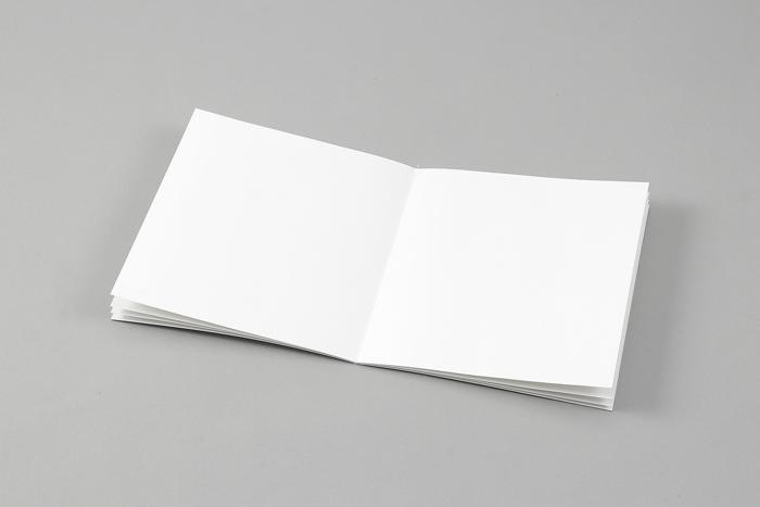 ホワイトアートブック　正方形　121