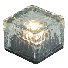 ソーラー充電式LEDガーデンライト　電球色