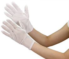 非接触メッシュグローブ　白