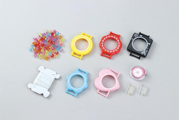 ビーズでつくるカラフル腕時計3