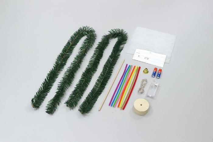 クリスマスツリー作り（イルミネーションライト付）3