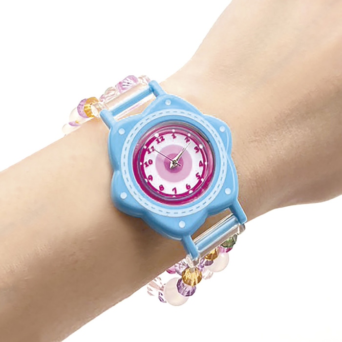 太陽光で色が変わる！？ファンシービーズ時計キット1