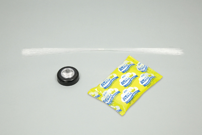 ペットボトルでつくる光ファイバーアート9