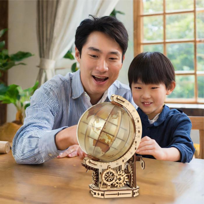 ウッドパズル地球儀4