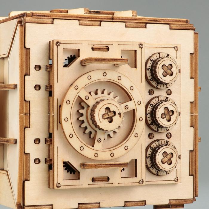 木製ダイヤル式金庫型貯金箱クラフトキット7